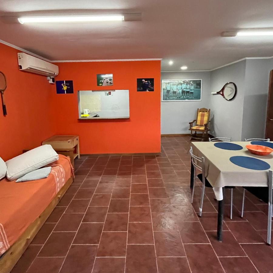 Martin Tenis Club * Navarro